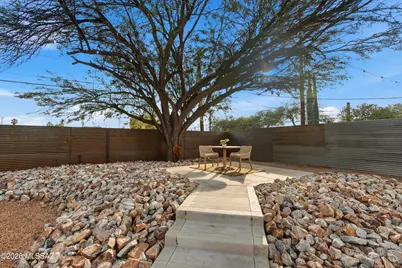 2208 E 19th Street, Tucson, AZ 85719 - Photo 26