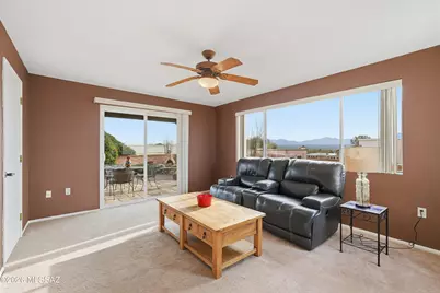 919 W Camino Guarina, Green Valley, AZ 85614 - Photo 8