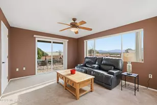 919 W Camino Guarina, Green Valley, AZ 85614 - Photo 8