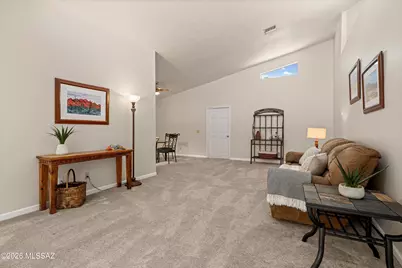 7402 E Wandering Road, Tucson, AZ 85750 - Photo 6