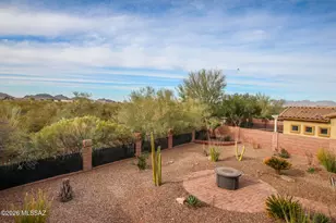 8371 N Amber Burst Dr, Tucson, AZ 85743 - Photo 32