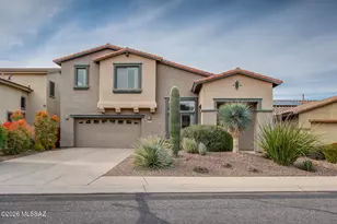 8371 N Amber Burst Dr, Tucson, AZ 85743 - Photo 2