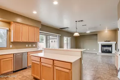 8371 N Amber Burst Drive, Tucson, AZ 85743 - Photo 8