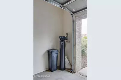 8371 N Amber Burst Drive, Tucson, AZ 85743 - Photo 40