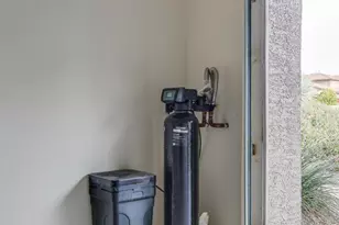 8371 N Amber Burst Dr, Tucson, AZ 85743 - Photo 40