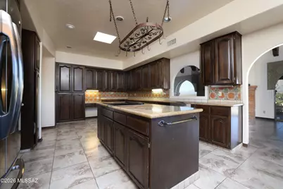 8528 N Nob Hill Drive, Tucson, AZ 85742 - Photo 26