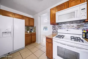 2531 E 19th St, Tucson, AZ 85716 - Photo 8