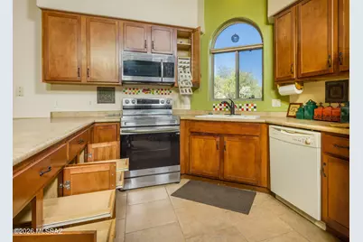 3237 S Treasure Cove Place, Tucson, AZ 85713 - Photo 6