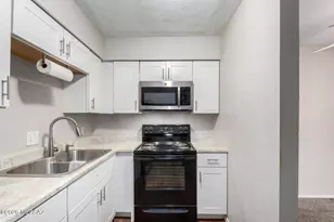 1620 N Wilmot Rd, Tucson, AZ 85712 - Photo 6