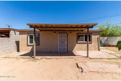 2429 E Cameron Vista, Tucson, AZ 85713 - Photo 2