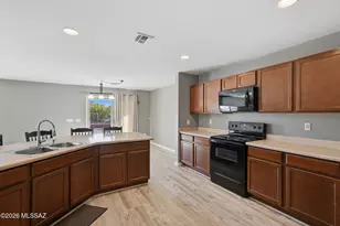 9483 S Crowley Brothers Dr, Tucson, AZ 85747 - Photo 16