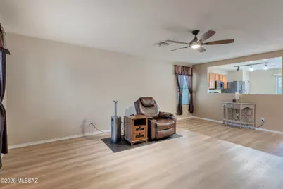 166 E Oracle Oak Street, Sahuarita, AZ 85629 - Photo 4