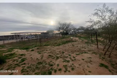 6275 S South Arrow #85, Tucson, AZ 85757 - Photo 12