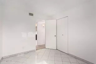 1535 S Rocky Mountain Dr, Tucson, AZ 85710 - Photo 20