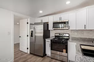 4020 E 27th St, Tucson, AZ 85711 - Photo 12