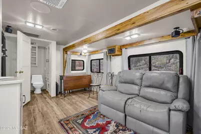 200 N Holiday Drive, Oracle, AZ 85623 - Photo 38