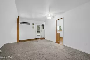 200 N Holiday Dr, Oracle, AZ 85623 - Photo 30