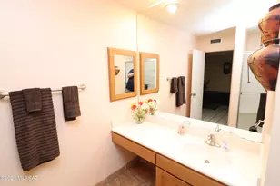 5602 N Camino Del Sol, Tucson, AZ 85718 - Photo 20