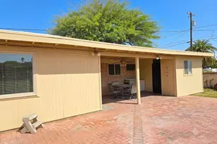 8556 E Kenyon Dr, Tucson, AZ 85710 - Photo 24