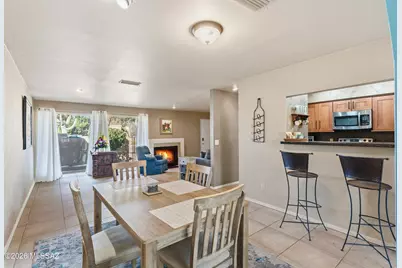 1122 N Abrego Drive, Green Valley, AZ 85614 - Photo 10