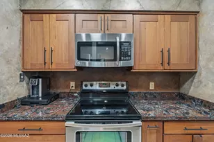 1122 N Abrego Dr, Green Valley, AZ 85614 - Photo 16