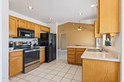 65694 E Rocky Trail Drive, Saddlebrooke, AZ 85739 - Photo 6