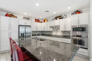 31953 S Misty Basin Rd, Oracle, AZ 85623 - Photo 8