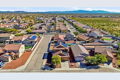 34695 S Discovery Lane, Red Rock, AZ 85145 - Photo 2