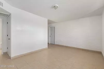 1604 N 9th, Tucson, AZ 85705 - Photo 12