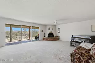 615 W Continental Rd, Green Valley, AZ 85622 - Photo 6