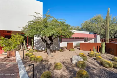 2301 E Greenlee Road, Tucson, AZ 85719 - Photo 48
