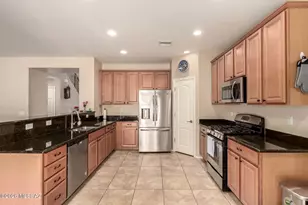 8310 N Winding Willow Way, Tucson, AZ 85741 - Photo 10