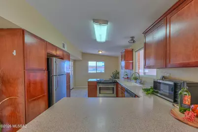 100 E Freihage Drive, Sierra Vista, AZ 85635 - Photo 8