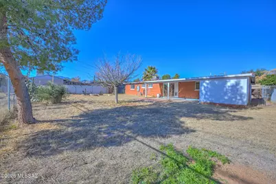 100 E Freihage Drive, Sierra Vista, AZ 85635 - Photo 22