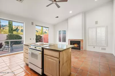 5590 N Waterfield Drive, Tucson, AZ 85750 - Photo 8