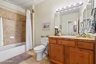 7050 E Sunrise Dr, Tucson, AZ 85750 - Photo 20