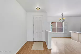 10252 E Wasp Spring Dr, Tucson, AZ 85748 - Photo 4