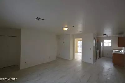 2427 N Los Altos Avenue #1, Tucson, AZ 85705 - Photo 2