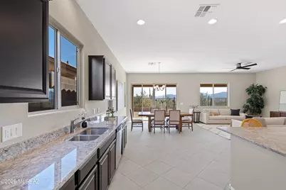 4921 W Willow Wind Way, Tucson, AZ 85741 - Photo 10