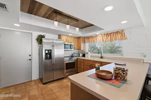 150 W Calle Melendrez, Green Valley, AZ 85614 - Photo 2