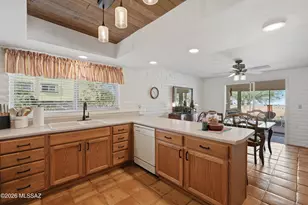 150 W Calle Melendrez, Green Valley, AZ 85614 - Photo 14