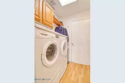 1232 E Camino Diestro, Oro Valley, AZ 85704 - Photo 36