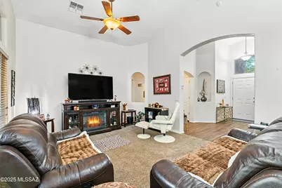 17276 S Sienna Bluffs Trail, Vail, AZ 85641 - Photo 6