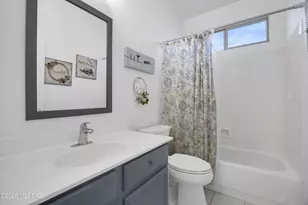 12929 N Meadview Way, Oro Valley, AZ 85755 - Photo 12