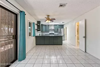 53 N Davila Circle, Tucson, AZ 85745 - Photo 10