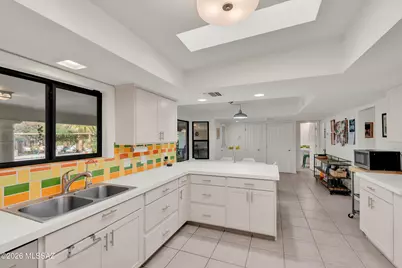 6001 E San Marino Drive, Tucson, AZ 85715 - Photo 12