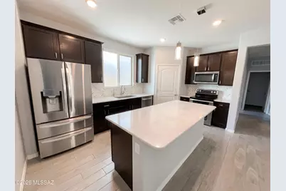10647 W Goulding Drive, Marana, AZ 85653 - Photo 2