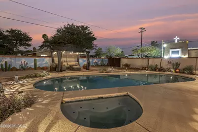 5602 E 1st Street, Tucson, AZ 85711 - Photo 8