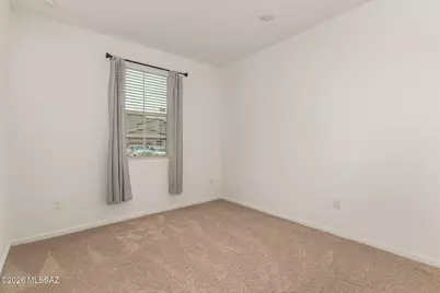 7803 S Sugarbend Drive, Tucson, AZ 85757 - Photo 14