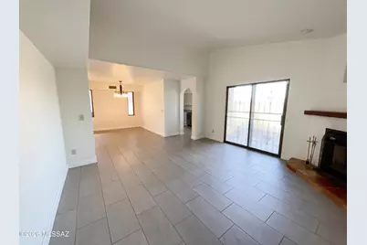 1285 E East Street, Tucson, AZ 85719 - Photo 10